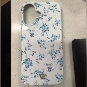 Floral Blue and White iPhone 16 case